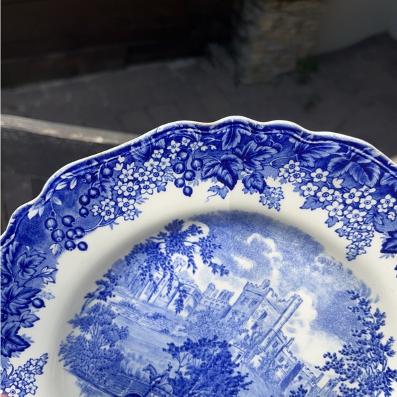 Haddon Hall vintage dishes - Picture 7 of 11